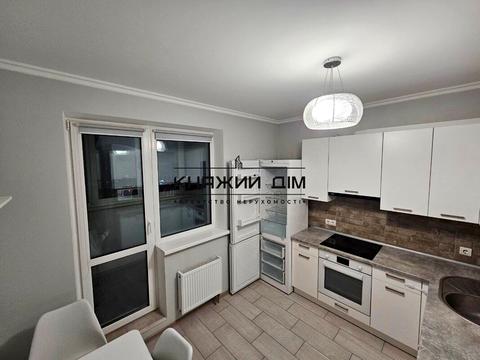 квартира за адресою Євгена Маланюка вул. (Степана Сагайдака), 7