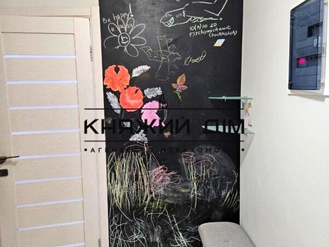 квартира за адресою Євгена Маланюка вул. (Степана Сагайдака), 7