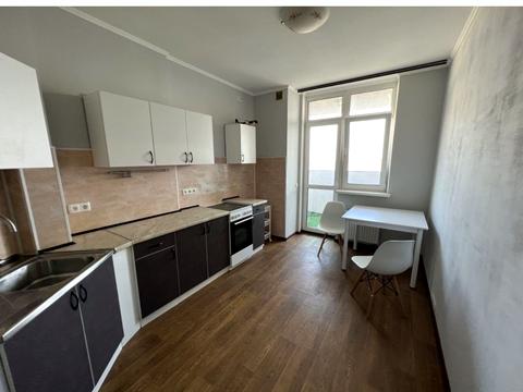 квартира по адресу Ревуцкого ул., 7-В