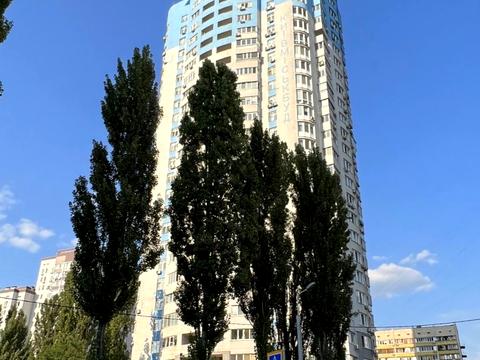 квартира по адресу Ревуцкого ул., 7-В