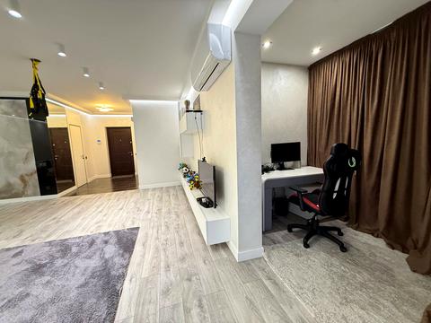 квартира за адресою Зарічна вул., 1-Г