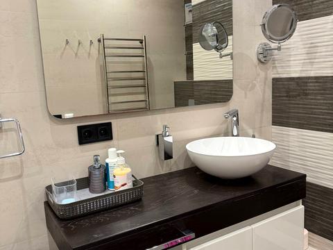 квартира за адресою Зарічна вул., 1-Г