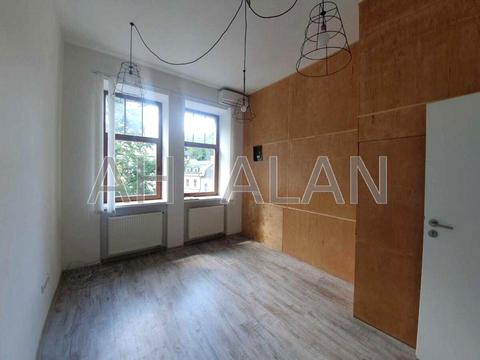 коммерческая по адресу Воздвиженская ул., 48