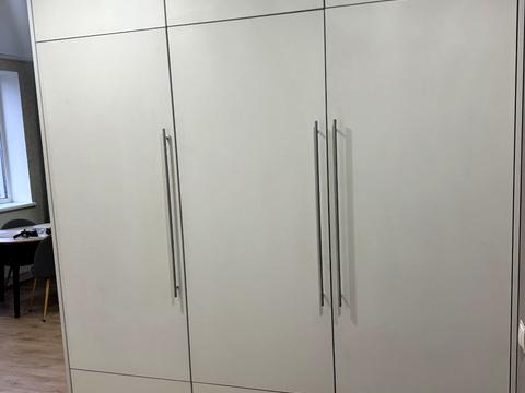 квартира за адресою Героїв Небесної Сотні просп., 16/8