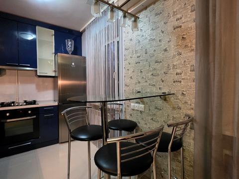 квартира по адресу Богдана Хмельницкого просп. (Героїв Сталінграда), 18