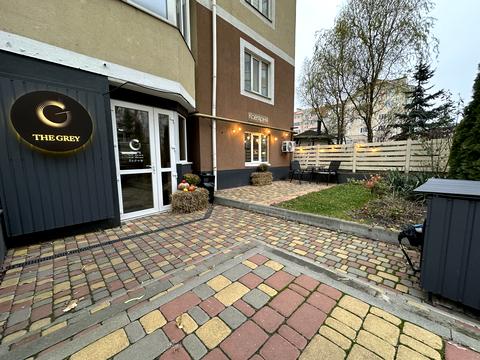 комерційна за адресою Богдана Хмельницького вул., 4 а