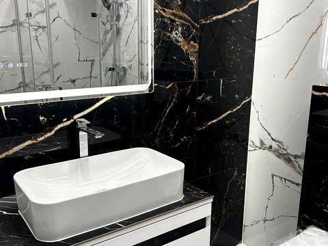 квартира по адресу Лисневицкая ул., 9-Б