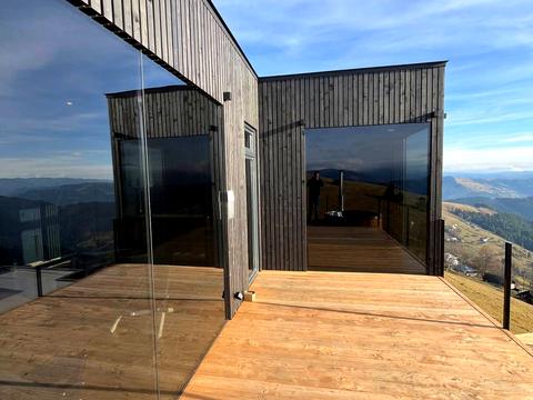 будинок за адресою Поповича вул.