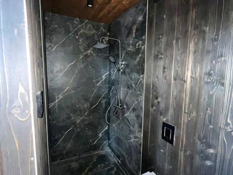 будинок за адресою Поповича вул.