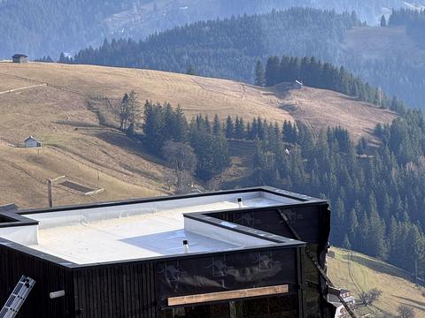 будинок за адресою Поповича вул.