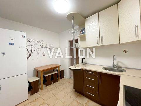 квартира за адресою Срібнокільська вул., 14