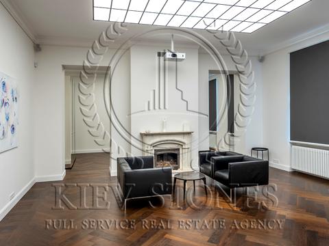 квартира по адресу Академика Богомольца ул., 5