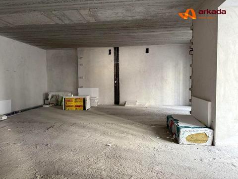 комерційна за адресою Гетьмана Мазепи вул., 164, к9