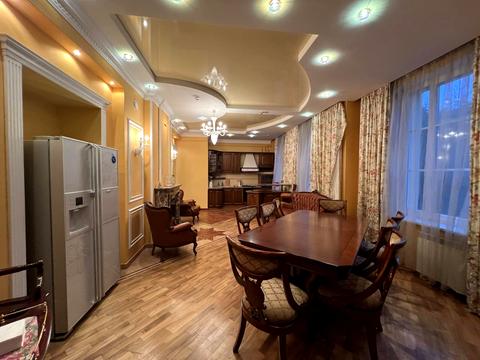 квартира за адресою Івана Франка вул., 23а