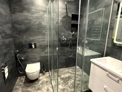 квартира по адресу Днепровская набережная ул., 15-Є