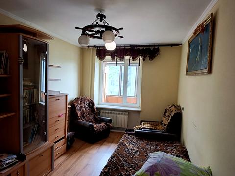 квартира за адресою Кирила Студинського вул., 6