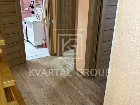 будинок за адресою Молодіжна вул.