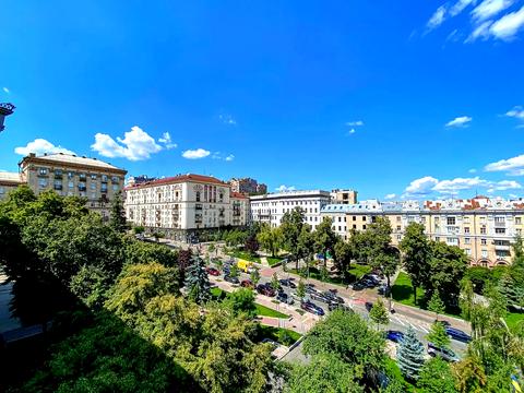 квартира по адресу Евгения Чикаленко ул. (Пушкінська), 1-3/5