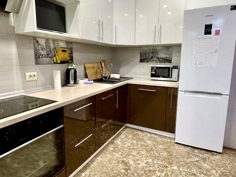 квартира по адресу Авиаконструктора Игоря Сикорского ул. (Танковая), 4-Б