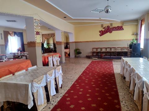 комерційна за адресою Петра Дорошенка вул., 19