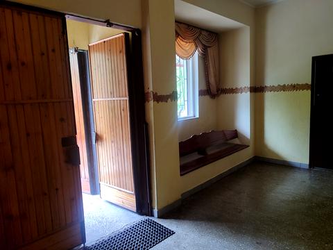 комерційна за адресою Петра Дорошенка вул., 19