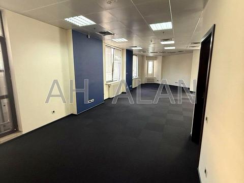 комерційна за адресою Тараса Шевченка бульв., 33-Б