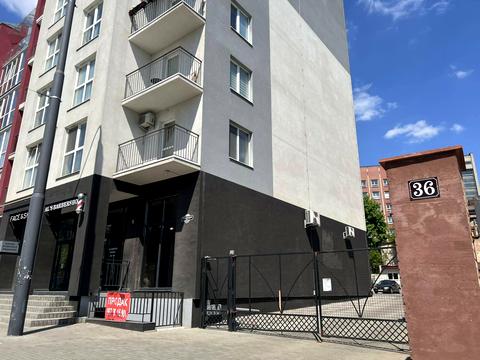 комерційна за адресою Тараса Шевченка вул., 38