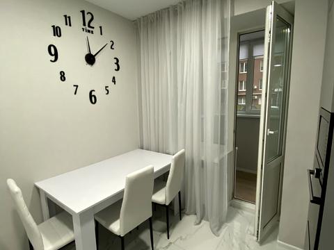 квартира за адресою Богдана Хмельницького вул., 105-Б/5