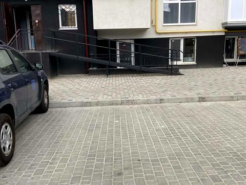 комерційна за адресою Тараса Шевченка вул., 38