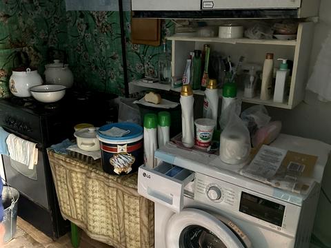 будинок за адресою с. Роксолани, степанова