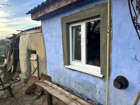 будинок за адресою с. Роксолани, степанова