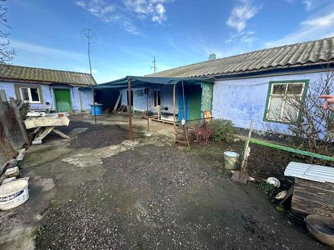 будинок за адресою с. Роксолани, степанова