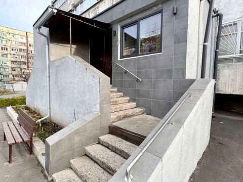 квартира за адресою Менахем-Мендл Шнеєрсона вул. (Мініна), 7