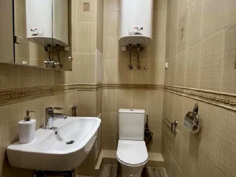 квартира за адресою Володимира Івасюка просп. (Героїв Сталінграду), 6