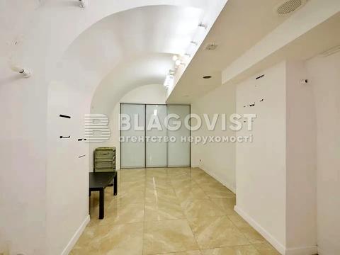 комерційна за адресою Архітектора Городецького вул., 11-А