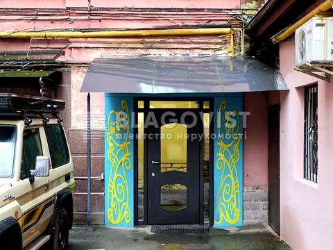 комерційна за адресою Архітектора Городецького вул., 11-А