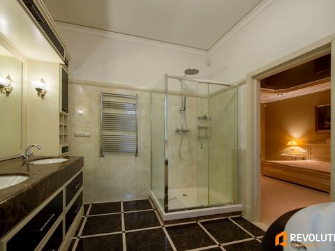 будинок за адресою с. Лебедівка, Набережна вул.