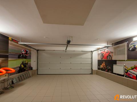 будинок за адресою с. Лебедівка, Набережна вул.