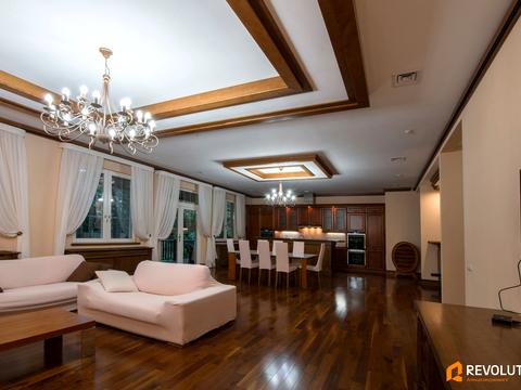 будинок за адресою с. Лебедівка, Набережна вул.