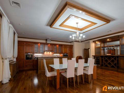 будинок за адресою с. Лебедівка, Набережна вул.