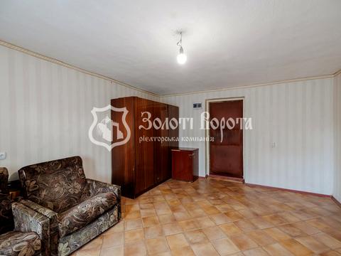 комерційна за адресою Круглоуніверситетська вул., 18/2