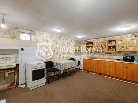 комерційна за адресою Круглоуніверситетська вул., 18/2