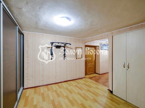 комерційна за адресою Круглоуніверситетська вул., 18/2