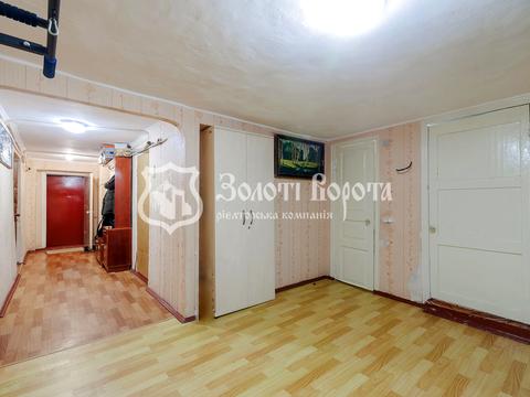 комерційна за адресою Круглоуніверситетська вул., 18/2