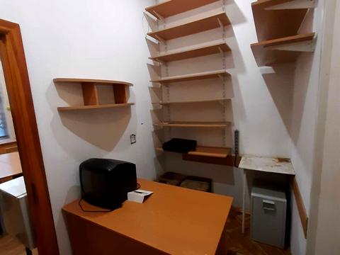 комерційна за адресою Паньківська вул., 12