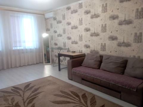 квартира за адресою Василя Грунтенка вул. (Вознюка), 1