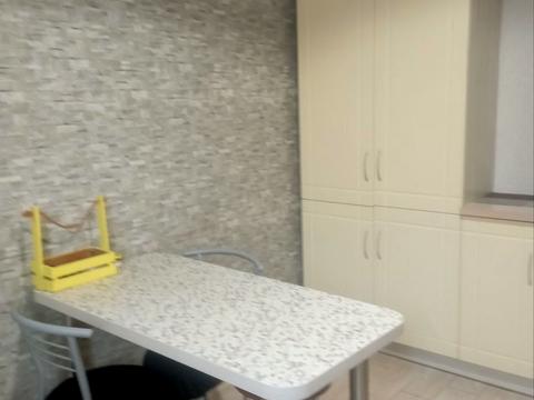 квартира за адресою Василя Грунтенка вул. (Вознюка), 1