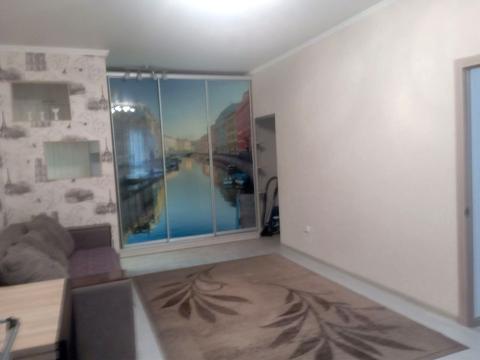 квартира за адресою Василя Грунтенка вул. (Вознюка), 1