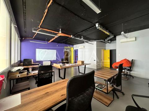 комерційна за адресою Ірининська вул., 3