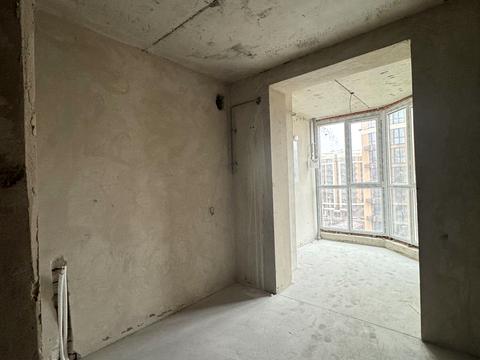 квартира за адресою Яблунева вул., (вул. Радісна, 6)